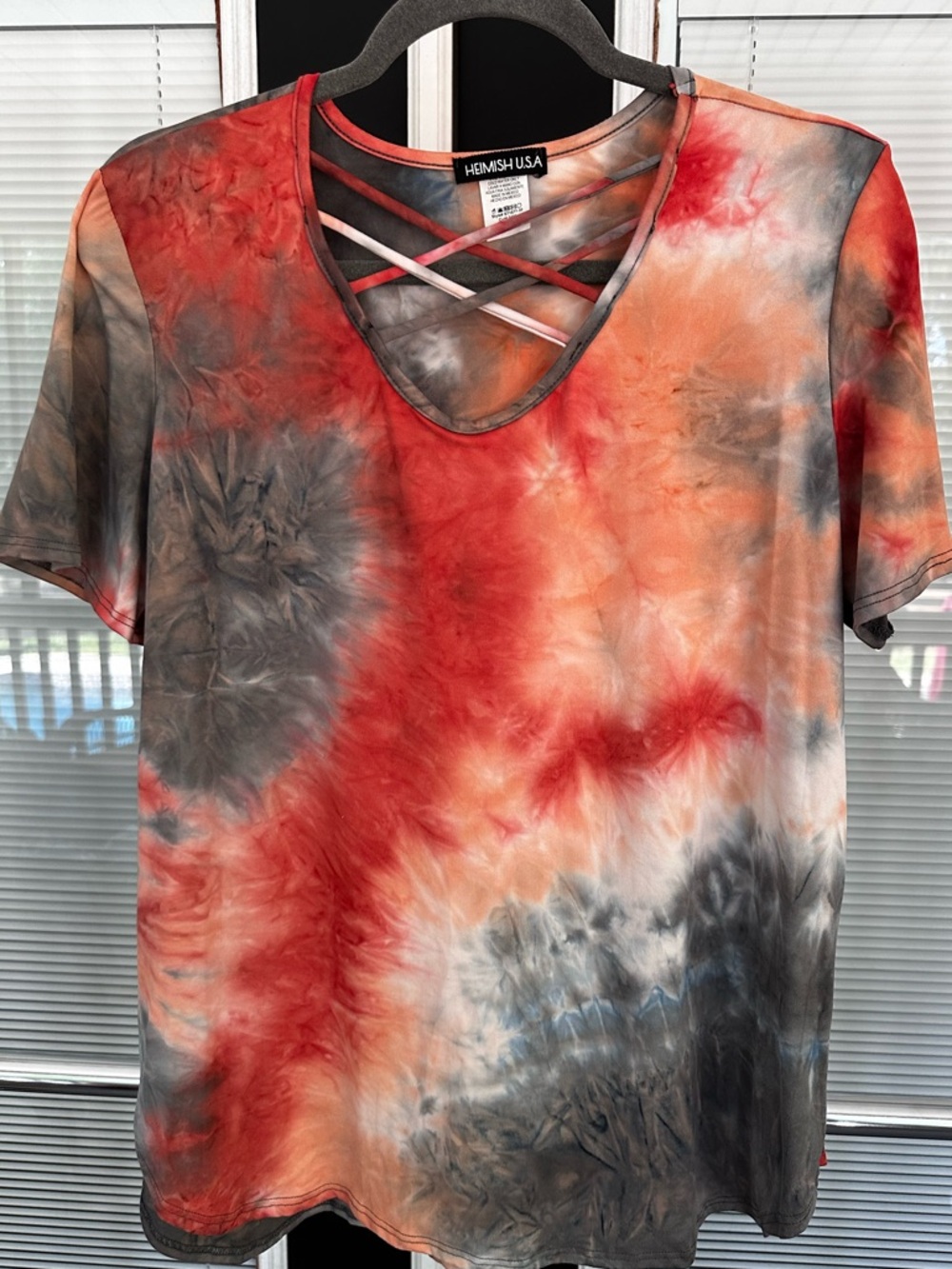 Size L Heimish USA Women's Tie-Dye Crisscross Neck Tee - NWOT!